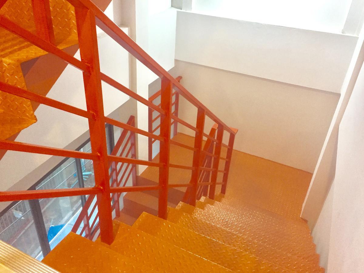 Inn Trog And Inn Soi (Adults Only) Bangkok Luaran gambar