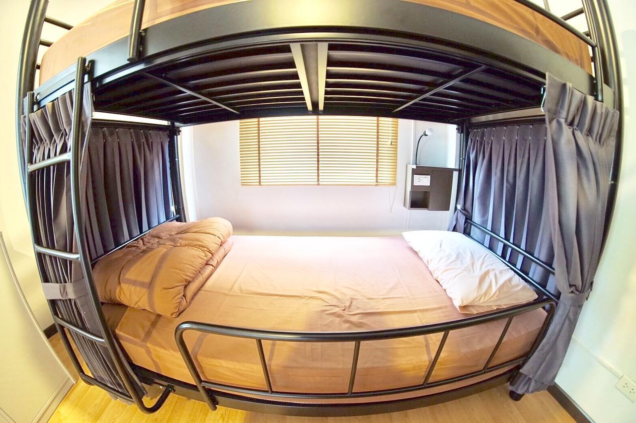 Inn Trog And Inn Soi (Adults Only) Bangkok Luaran gambar