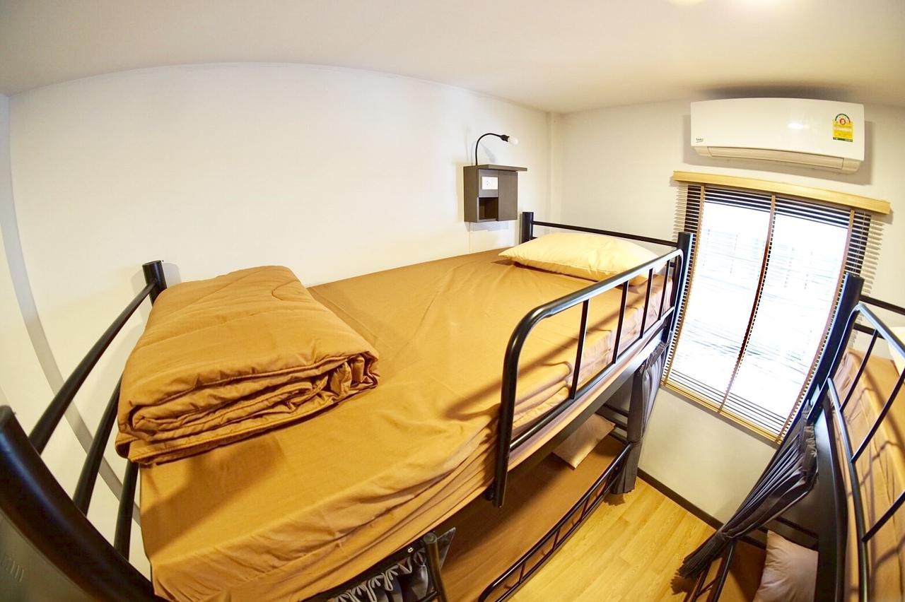 Inn Trog And Inn Soi (Adults Only) Bangkok Luaran gambar