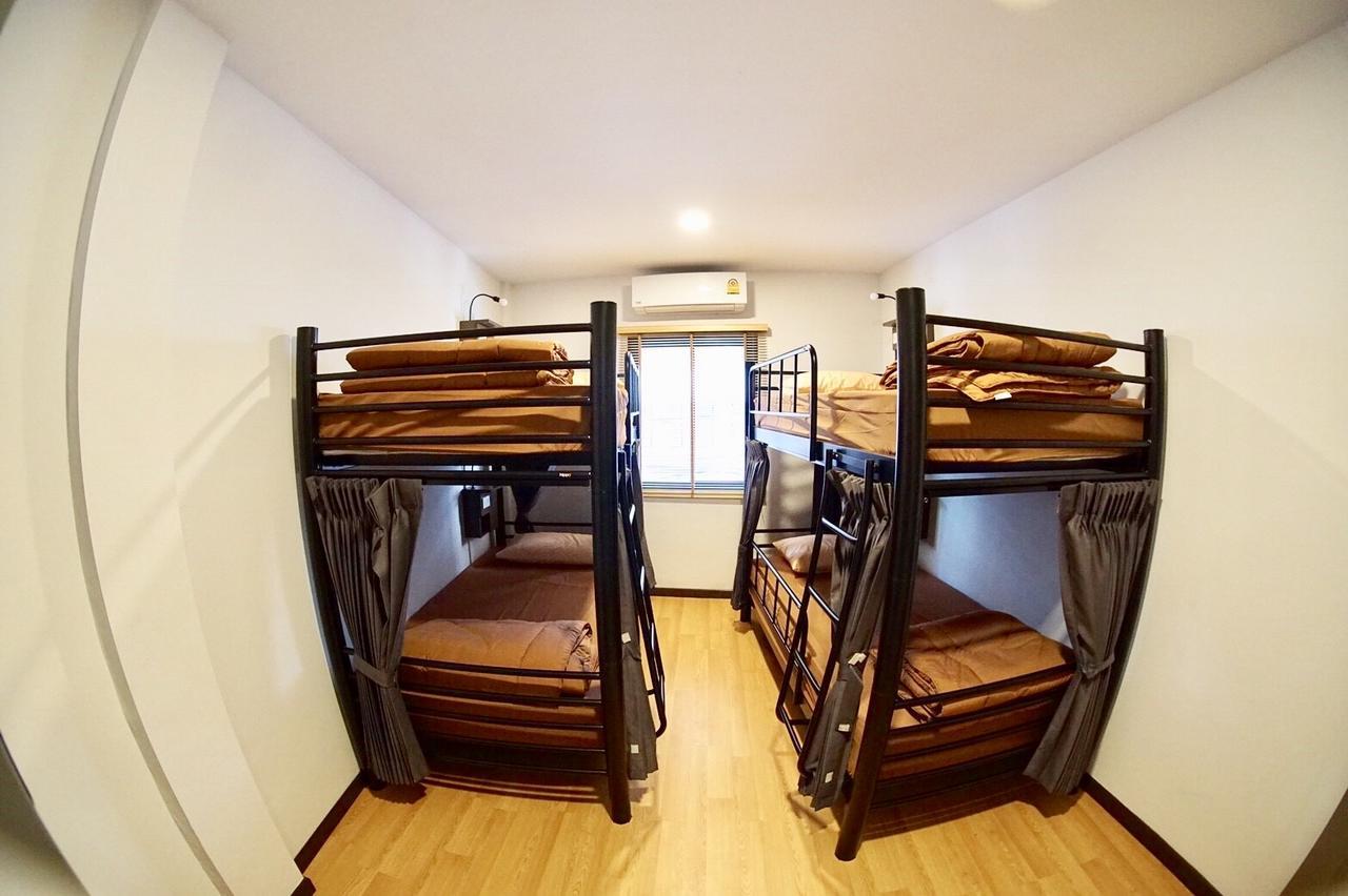 Inn Trog And Inn Soi (Adults Only) Bangkok Luaran gambar